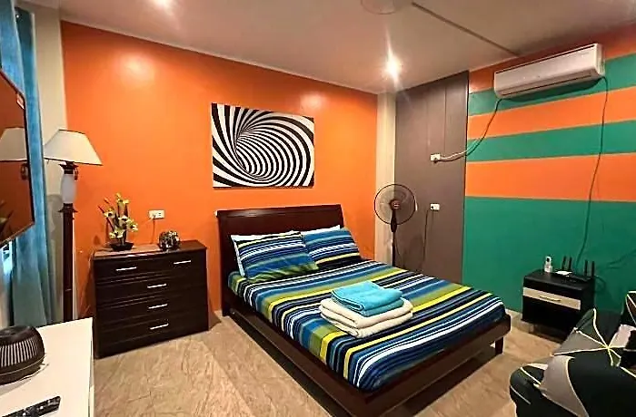 Peach Haven, A For Backpackers 4*